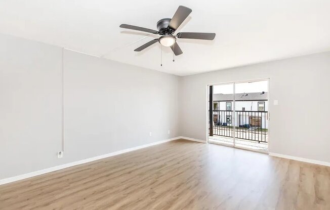 301 TRI CITY BCH DR
