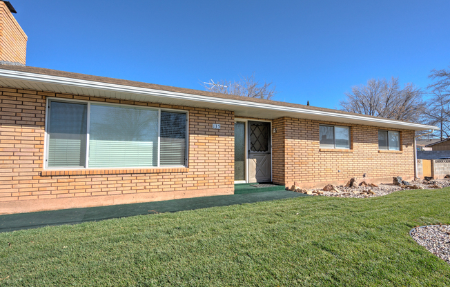 3 beds, 2 baths, $1,699