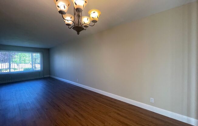 Beautiful Updated Condo 3 Bedroom