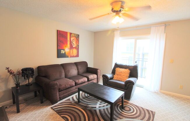 2 beds, 2 baths, $750