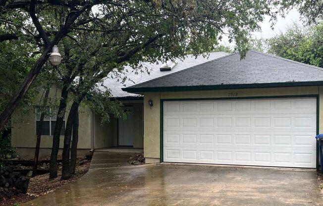 1918 Summerwood Dr