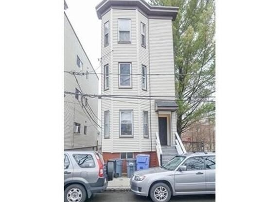 23 Pine St