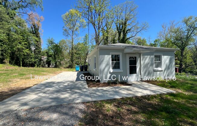 Beautiful, 2 Bedroom, 1 Bath, Completely Renovated Single Family Home