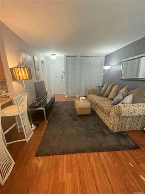 Studio, 1 bath, $1,750, Unit 5D