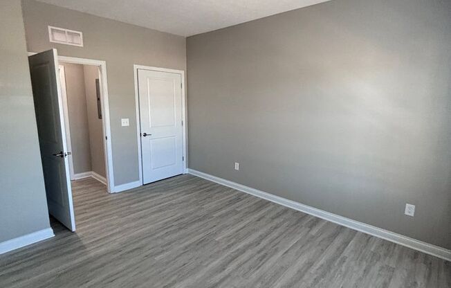 1 bed, 1 bath, 765 sqft, $895, Unit 226 2B