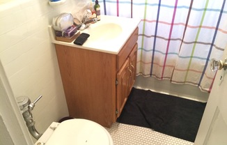 1 bed, 1 bath, 759 sqft, $2,250, Unit 02-043