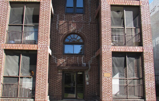 2111 Park Avenue