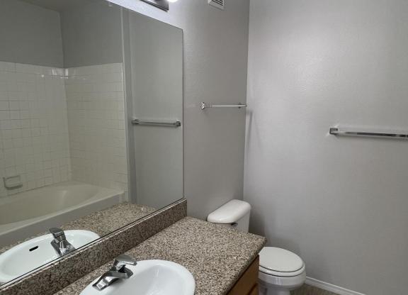 2 beds, 2 baths, 1,048 sqft, $1,500