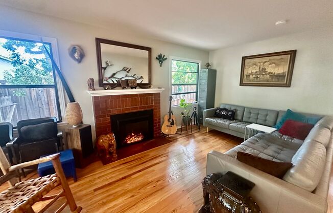 Palo Alto Dream Rental with Backyard Paradise, Fruit Trees and Separate Office!