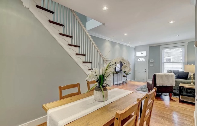 23 N CURLEY ST
