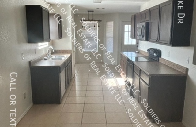 3508 WOODLAKE DR