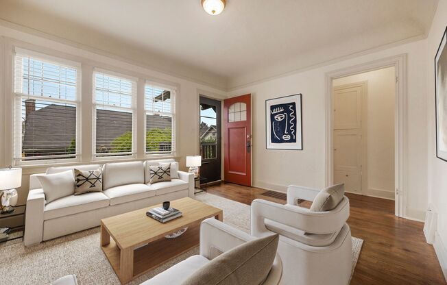 2308 Minor Ave E (112)