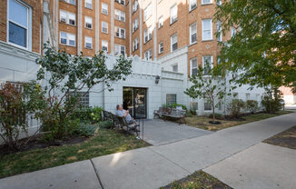 Welcome to 6748 N. Ashland Ave