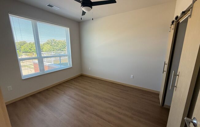 1 bed, 1 bath, 645 sqft, $1,740, Unit #302