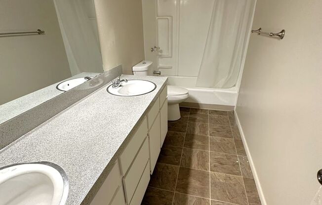 2 beds, 1 bath, 864 sqft, $1,195, Unit Unit 37