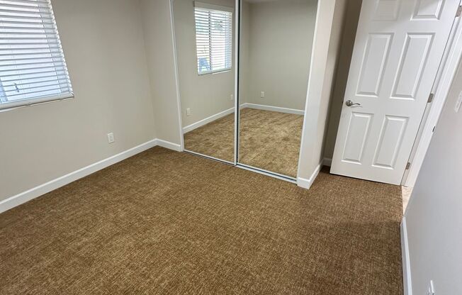 4 beds, 3 baths, 1,900 sqft, $5,495, Unit 918