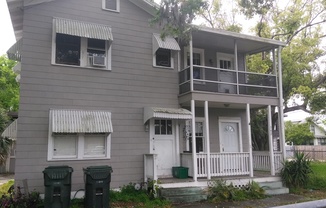 Charming 2-Bedroom Apartment Near Downtown Daytona & the Beach!