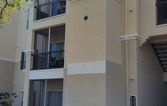 2 beds, 2 baths, $1,950, Unit # 210