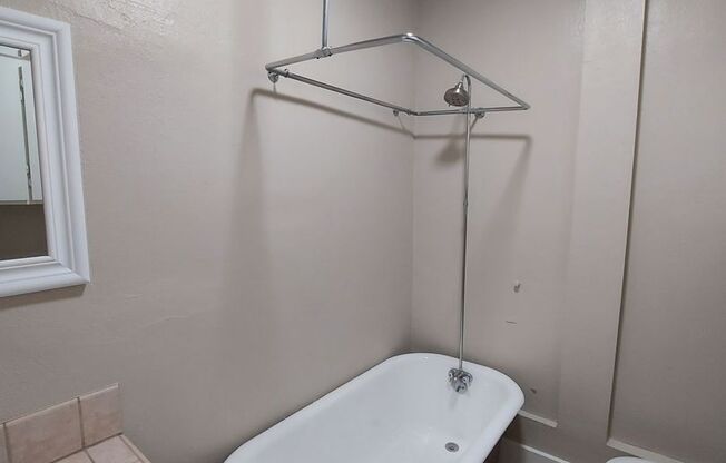 Studio, 1 bath, $1,395, Unit 23