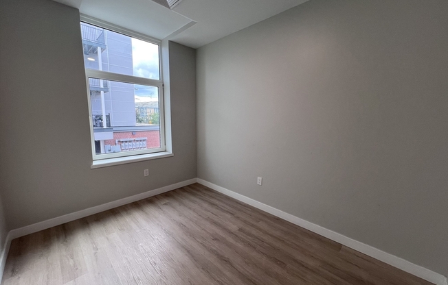 2 beds, 2 baths, 904 sqft, $3,000, Unit 201