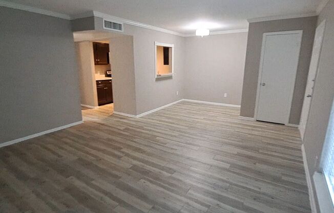 2 beds, 1 bath, 762 sqft, $1,145, Unit 3435