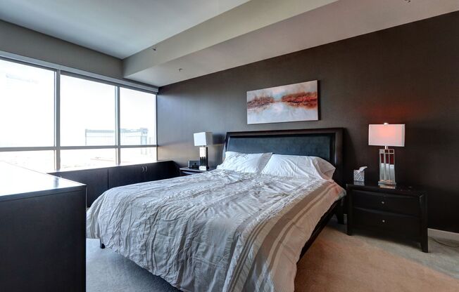 2 beds, 2.5 baths, $3,995