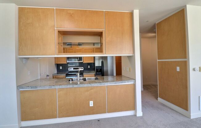2 beds, 2 baths, $3,695, Unit Unit 405