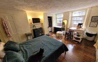 90 Myrtle St.