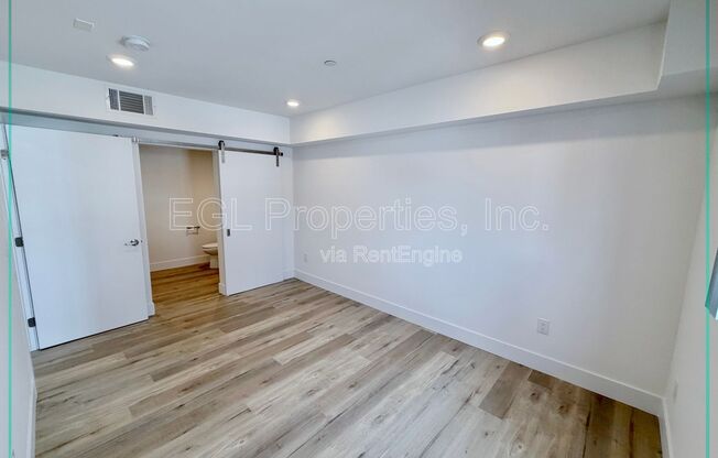 1 bed, 1 bath, 607 sqft, $2,350, Unit 602