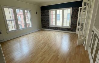 449 S Cloverdale Apartments