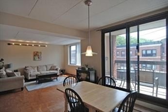 2 beds, 2 baths, 1,030 sqft, $3,800, Unit 304