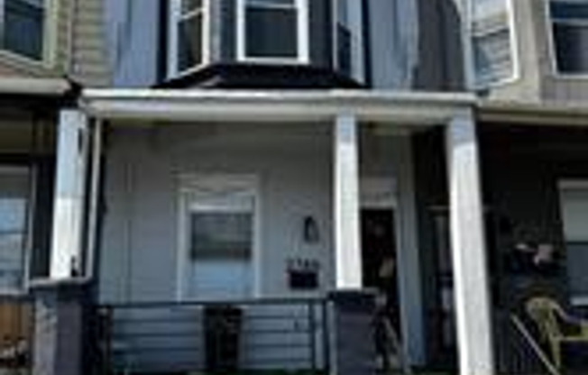 Ready To Move-in-2746 N 22ND ST  PHILADELPHIA, PA, 19132-2601