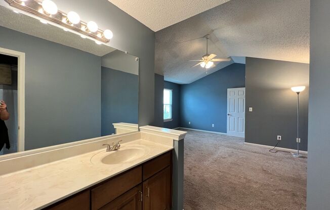 2 beds, 2.5 baths, $1,850