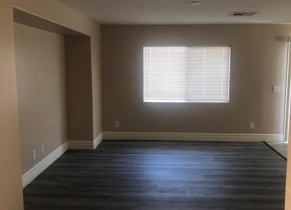 298 FAIRWAY WOODS DR