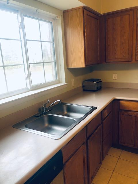 485 FOX HLS DR N