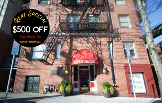 Get $500 OFF Rent! Goose Hollow Spacious & Charming One Bedroom with a Patio!