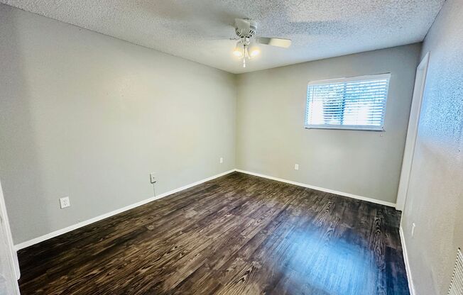 Studio, 1 bath, 500 sqft, $750, Unit 106
