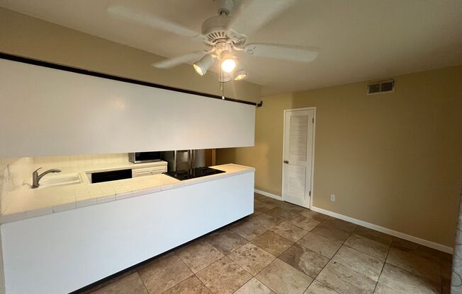 2 beds, 2 baths, $1,850, Unit # 29