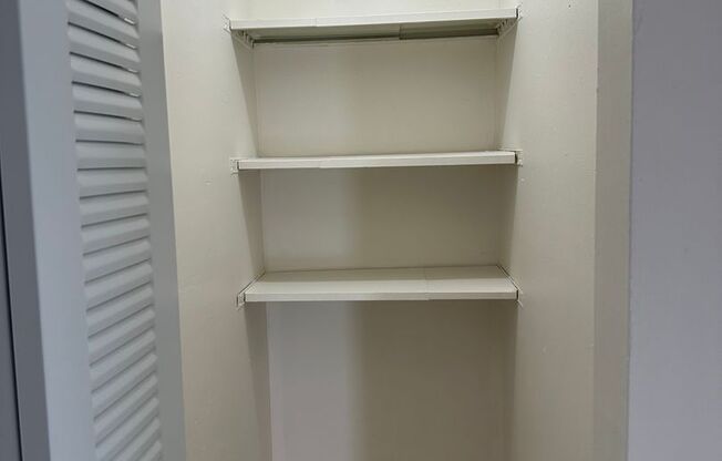 1 bed, 1 bath, $1,525, Unit 203