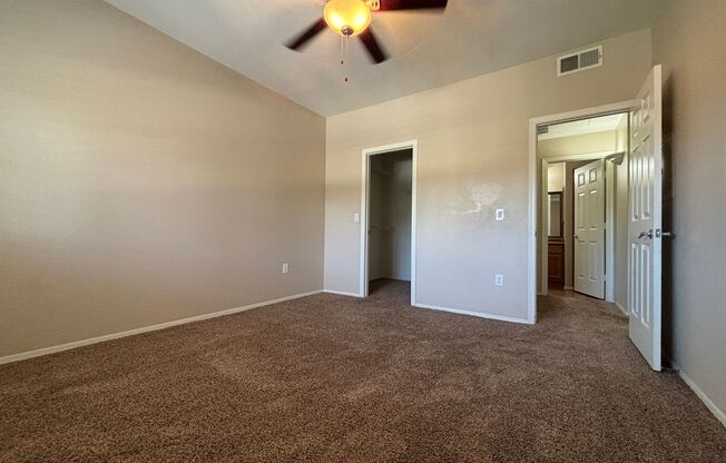 1 bed, 1 bath, $1,295, Unit # 3174
