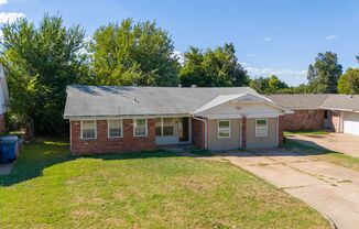 Beautifully Updated 5-Bedroom Home in Midwest City