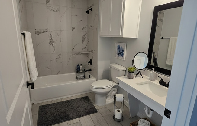 2 beds, 2 baths, $1,500, Unit 103