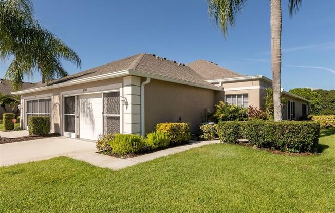 4289 R Fairway Dr