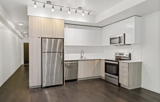 1 bed, 1 bath, 657 sqft, $2,200, Unit 206