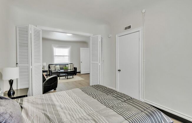 Donaldson Arms Apartments
