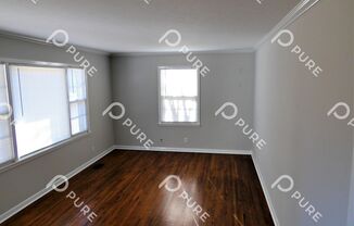 3 beds, 2 baths, $1,595