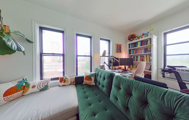 1 bed, 1 bath, 500 sqft, $2,400, Unit 705