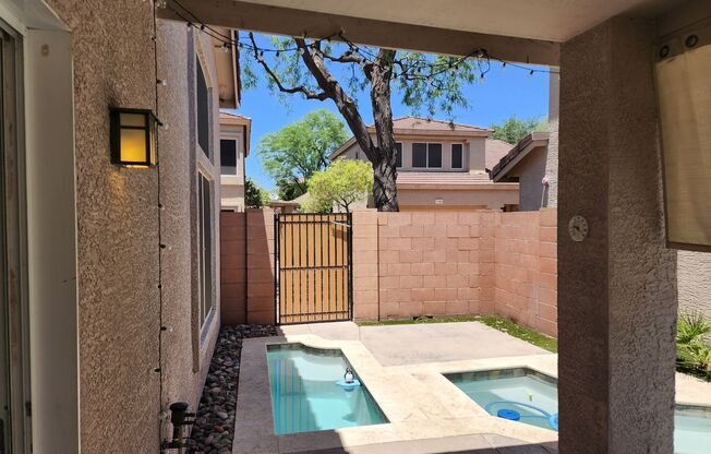 2 beds, 2.5 baths, $2,450, Unit Unit 1105