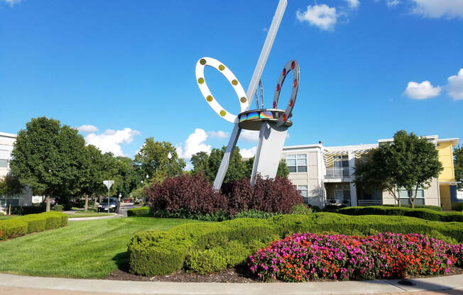 sculpture in center of community