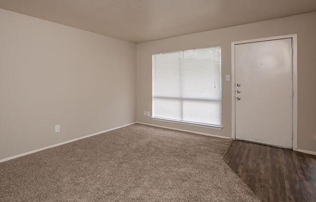 vacant carpeted living room